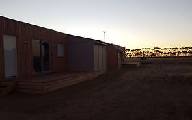 Lara Lodge